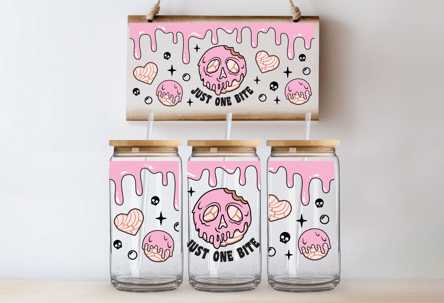 16oz Pink Poison Mushroom Can Glass Cup